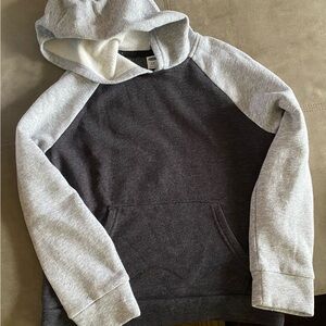 Kid’s Medium Pullover hoodie